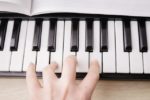 【指を開く】というピアノ演奏の為の準備体操
