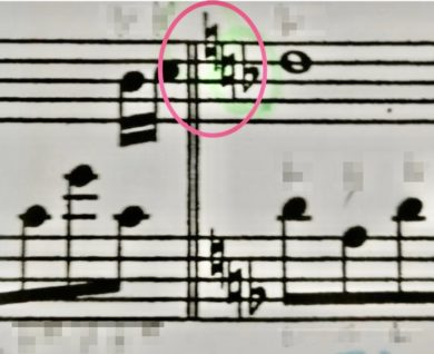 曲の途中で転調の場合の調号の書き方はこうなります シャープ2つからフラット１つへの場合 ぴぴ オンラインピアノ教室