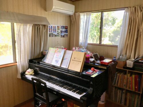 ぴぴピアノ教室【大人の初めてピアノ教室】